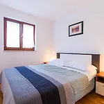 Appartement Radojka *